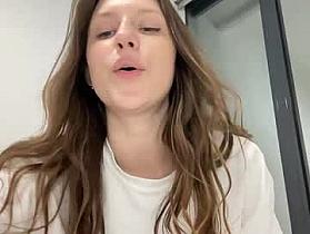 she001 Cam