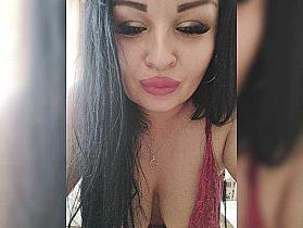 Monica- Cam