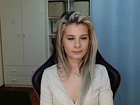 KristineNatural Cam