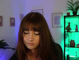 EllaYoung Cam