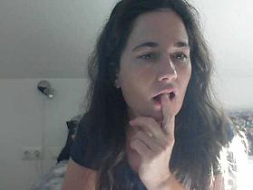 AmanelWhite Cam