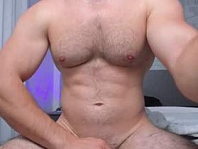 adam_muscle_ Cam