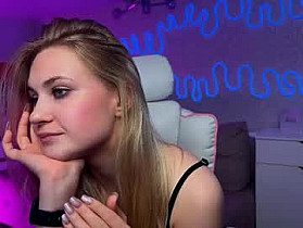 sofia_kenwood Cam