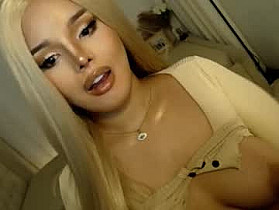 lucy_heartfiliaxxx Cam