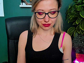 xxHeidiLove Cam