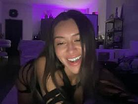 naughtyyyynicole Cam