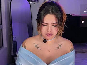whites_emma Cam